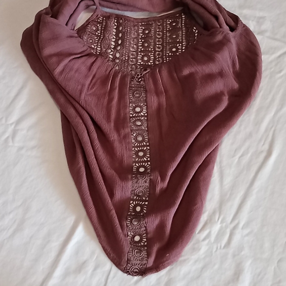 Charlotte Russe Small Spaghetti Strap Blouse. Dark Rose. - Picture 5 of 13